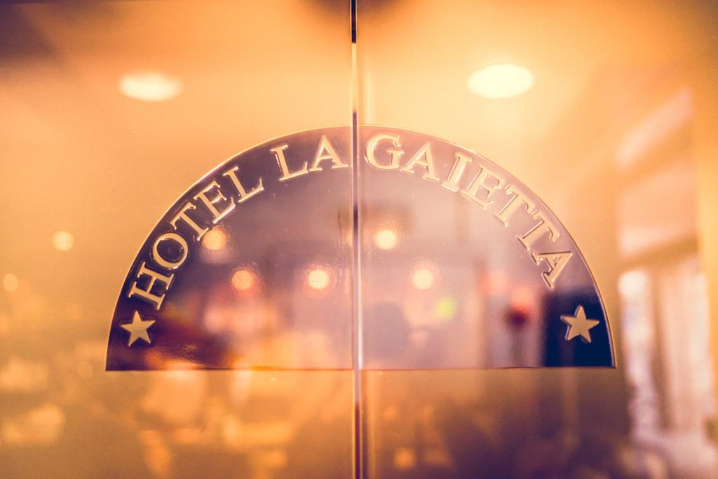 Hotel La Gaietta Millesimo Exterior foto